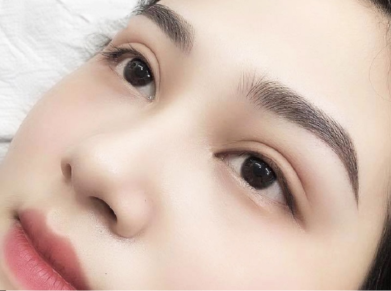 Sửa mày hỏng giúp sở hữu dáng mày đẹp tự nhiên