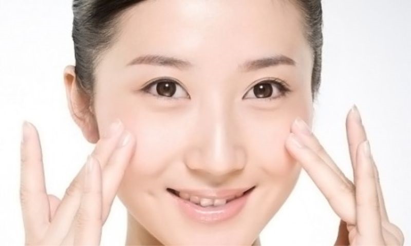 Bọng mỡ ảnh hưởng đến thẩm mỹ gương mặt